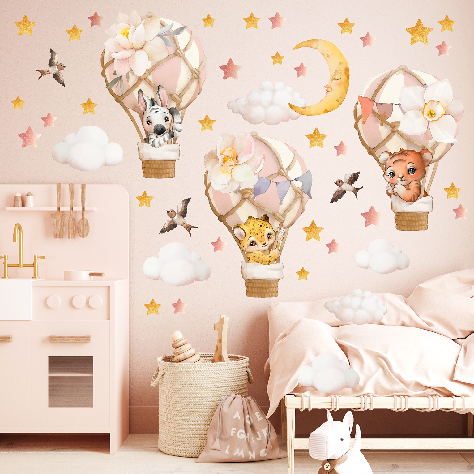 stickers muraux animaux montgolfiere rose